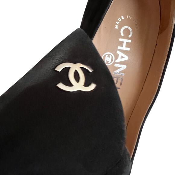 Chanel Black Interlocking CC Logo Suede Pumps, US6/IT36 - Picture 9 of 16